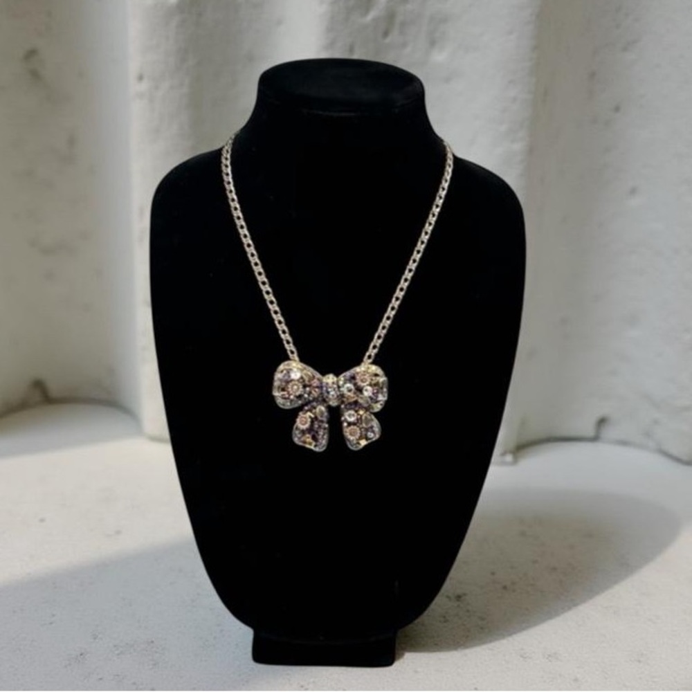 Vintage Betsey Johnson Crystal Cluster Flower Bow Statement Necklace 16-19”